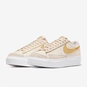 Nike Women's Cream and Gold Sneakers